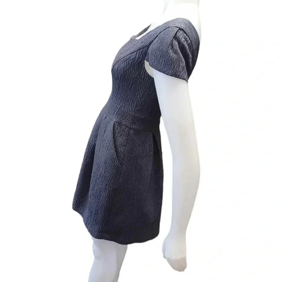 BCBG Cap Sleeve Grey Mini Lined Dress Size 4 - Picture 3 of 12